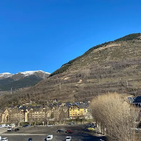 Fantastico Piso Muy Luminoso En Pleno Centro De דירה וויאלהה